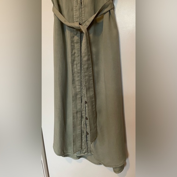 C&C Button Up Dress - Picture 5 of 7